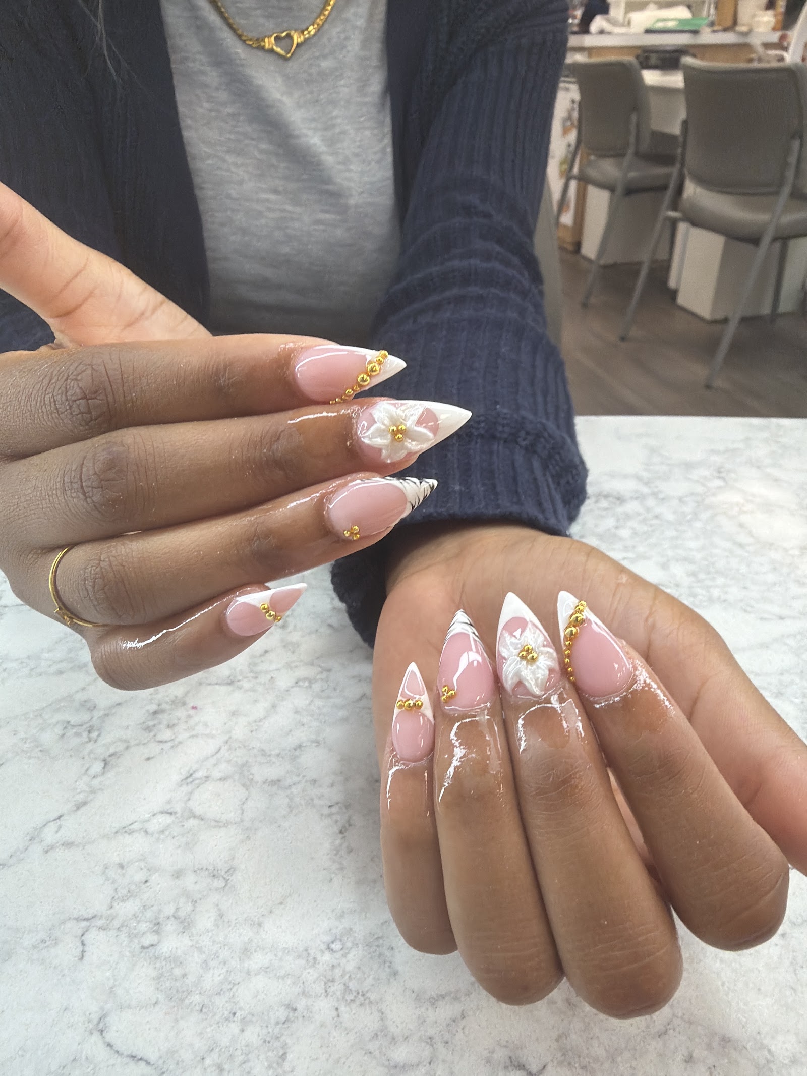 Regal Nails, Salon & Spa nail photo 2